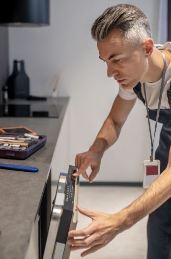 servicio de reparación de horno eléctrico